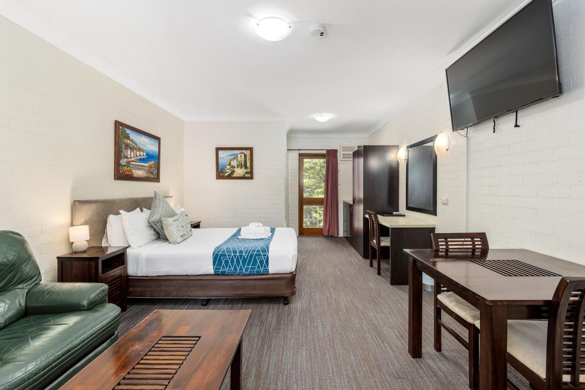 Sanctuary Resort Motor Inn Κοφς Χάρμπουρ Εξωτερικό φωτογραφία