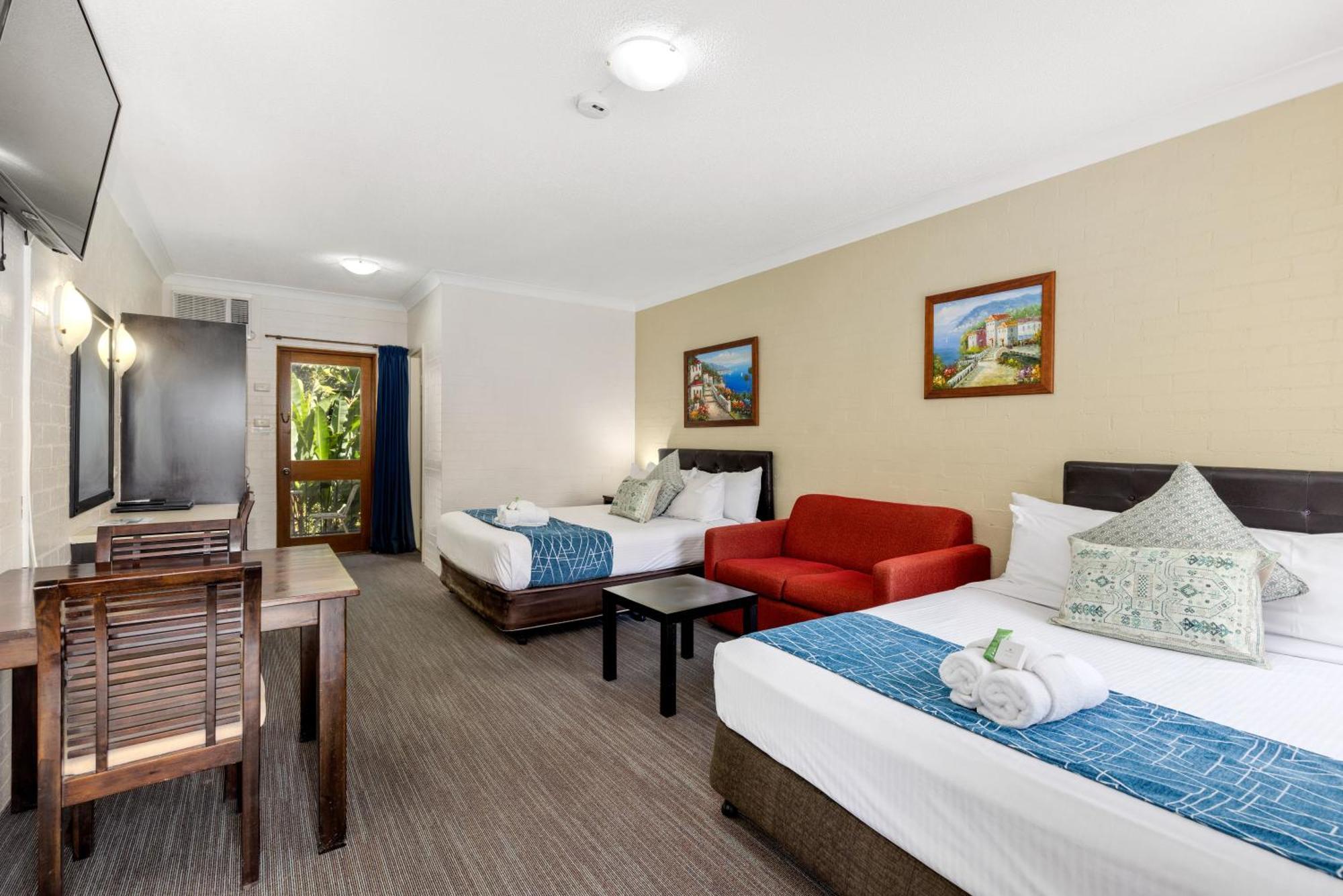 Sanctuary Resort Motor Inn Κοφς Χάρμπουρ Εξωτερικό φωτογραφία