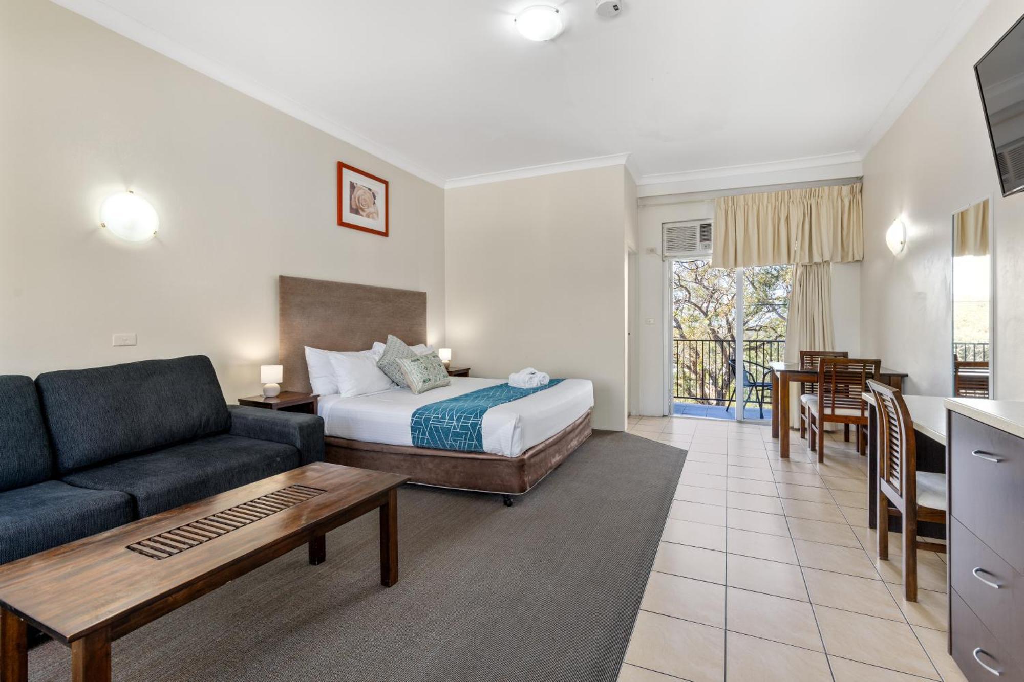 Sanctuary Resort Motor Inn Κοφς Χάρμπουρ Εξωτερικό φωτογραφία