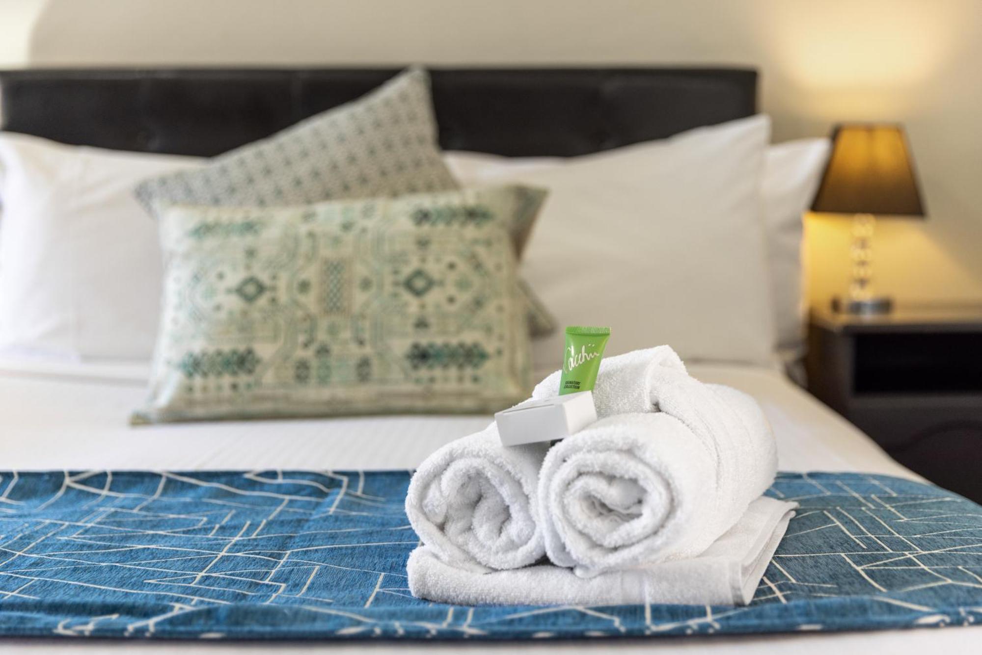 Sanctuary Resort Motor Inn Κοφς Χάρμπουρ Εξωτερικό φωτογραφία