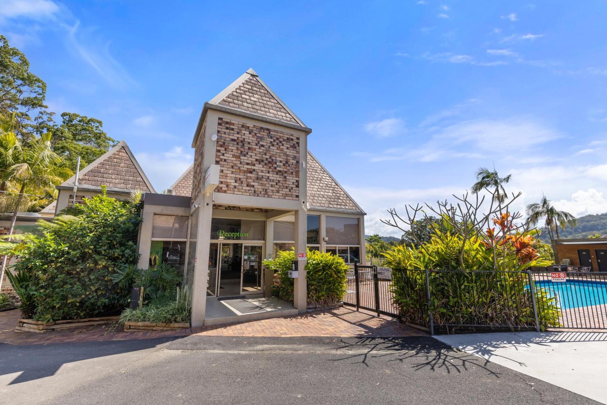 Sanctuary Resort Motor Inn Κοφς Χάρμπουρ Εξωτερικό φωτογραφία