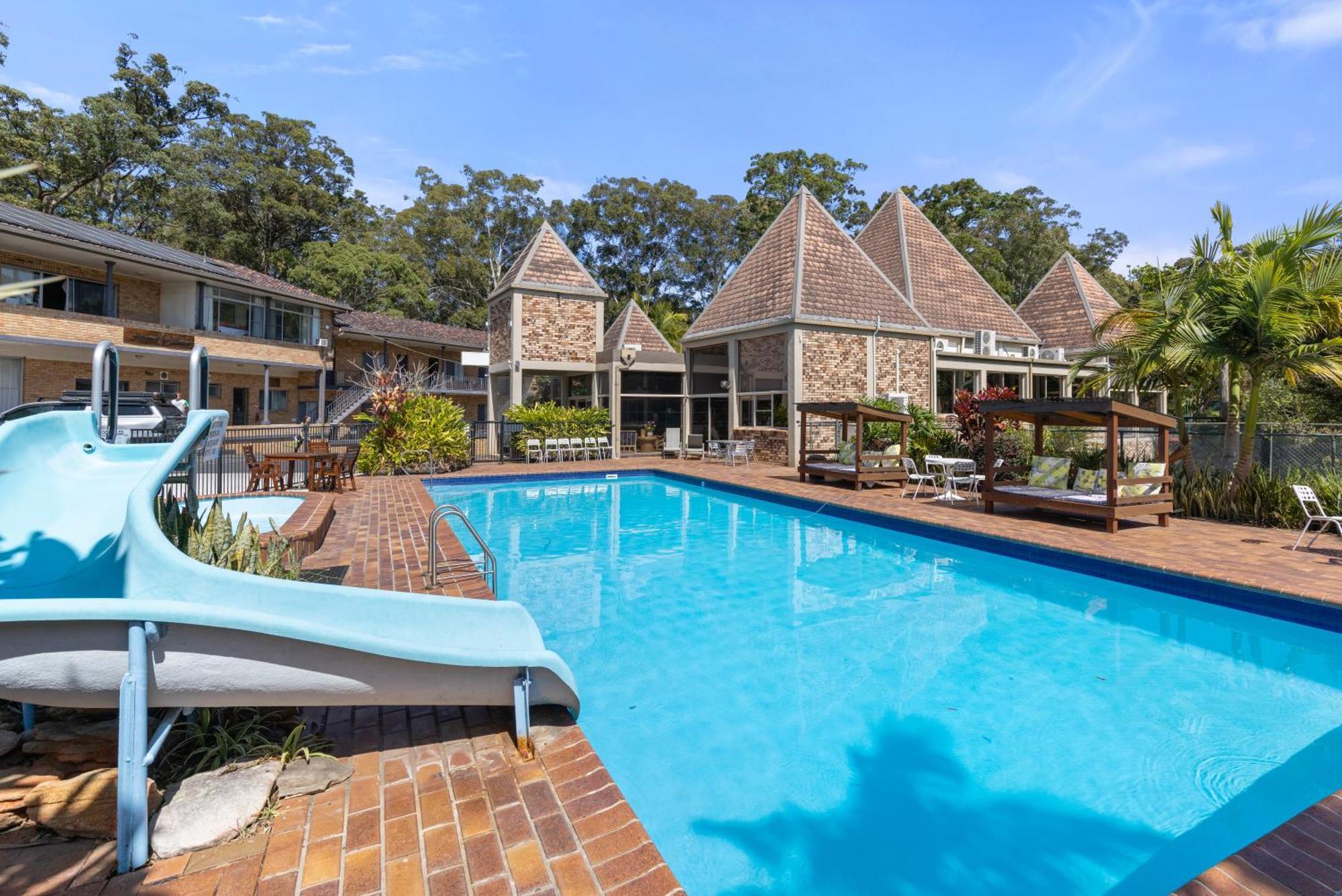 Sanctuary Resort Motor Inn Κοφς Χάρμπουρ Εξωτερικό φωτογραφία