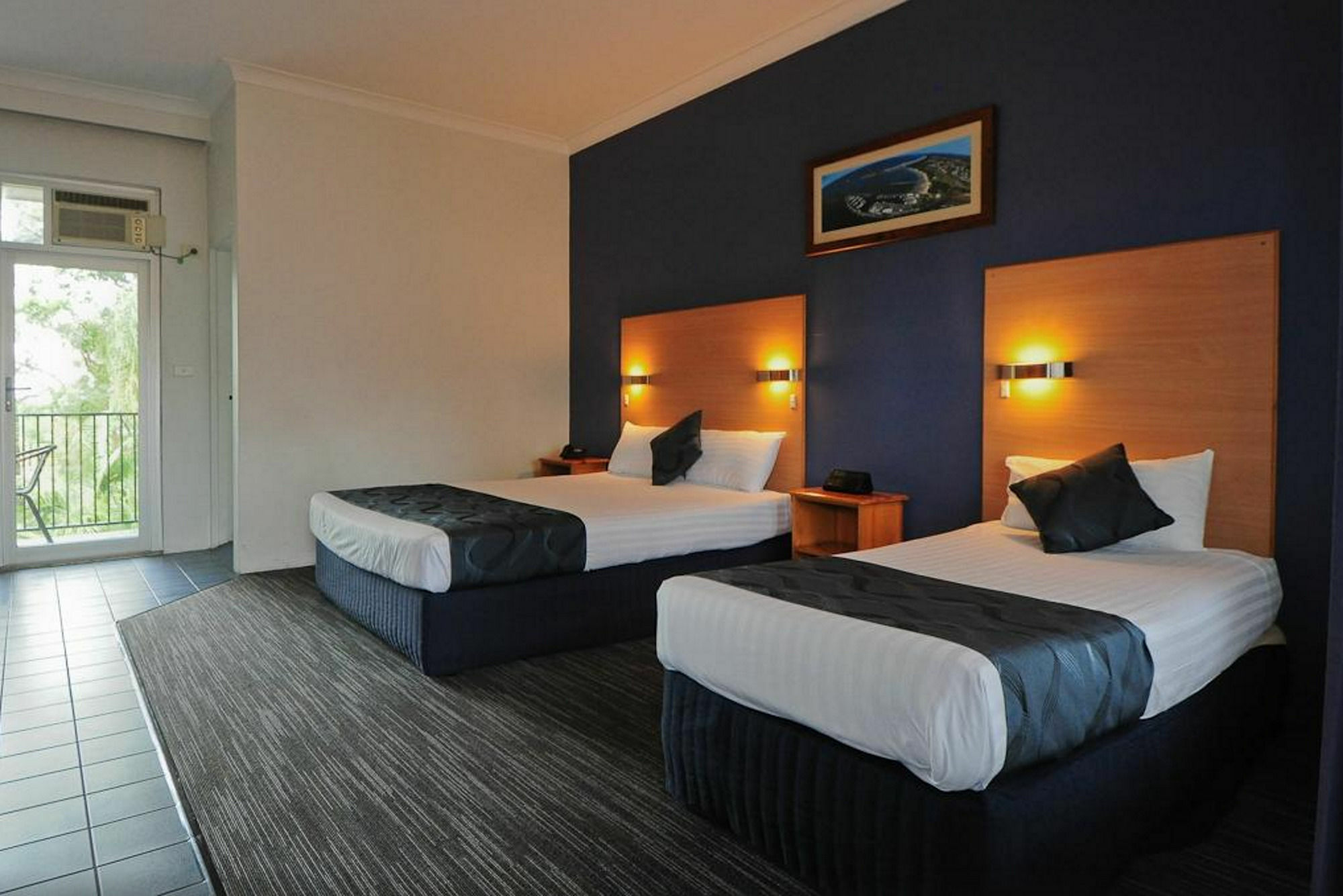 Sanctuary Resort Motor Inn Κοφς Χάρμπουρ Εξωτερικό φωτογραφία