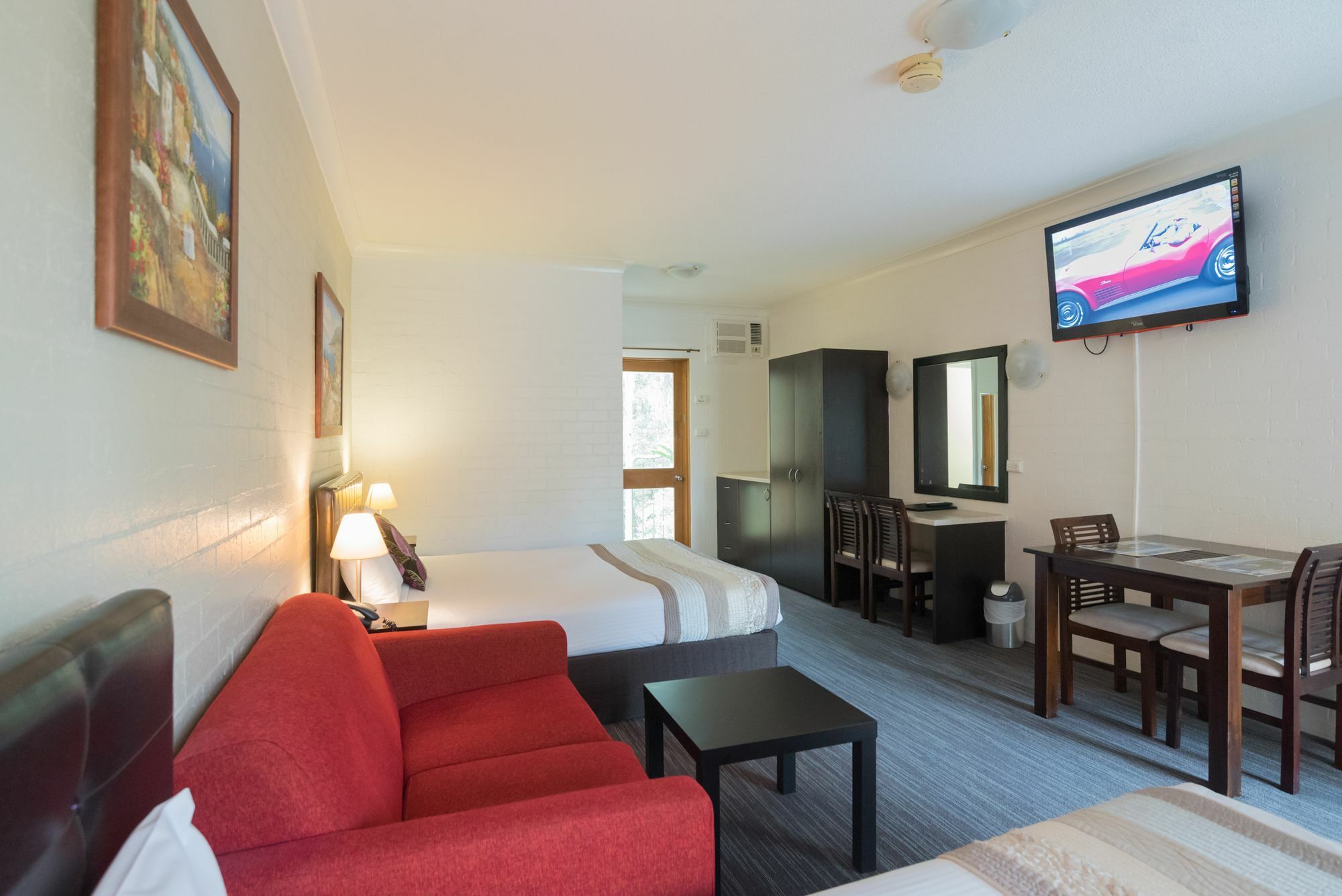 Sanctuary Resort Motor Inn Κοφς Χάρμπουρ Εξωτερικό φωτογραφία